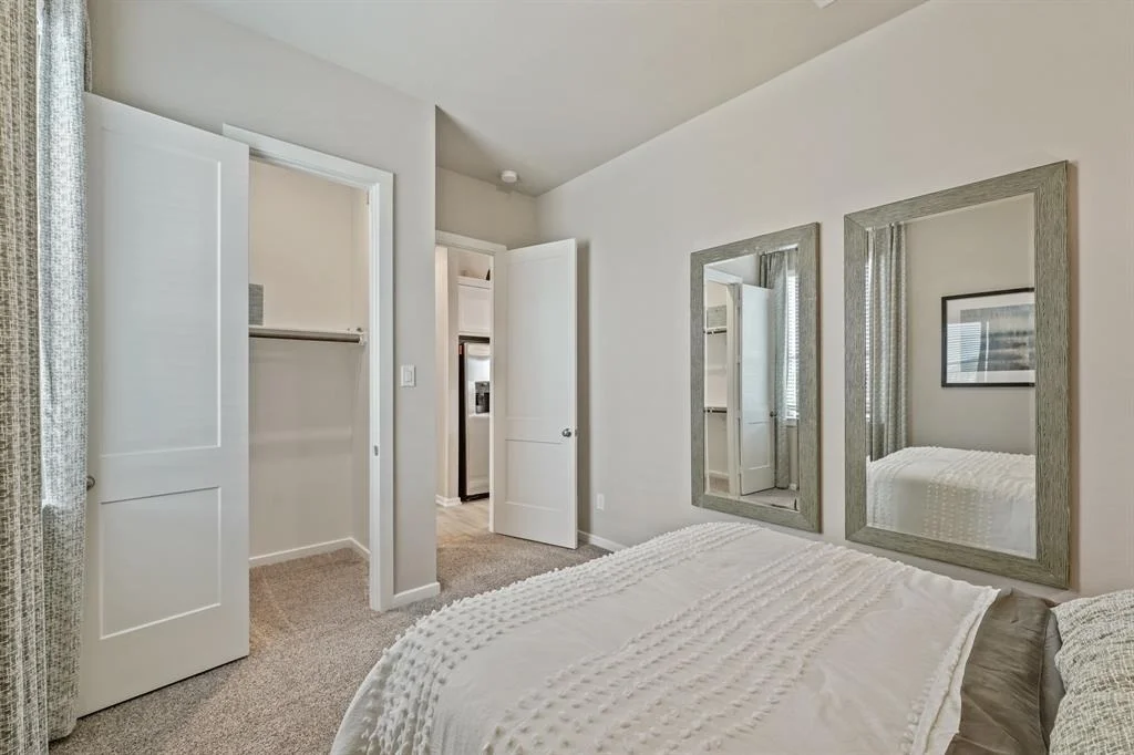 Photo of 4739 Vaughan Way