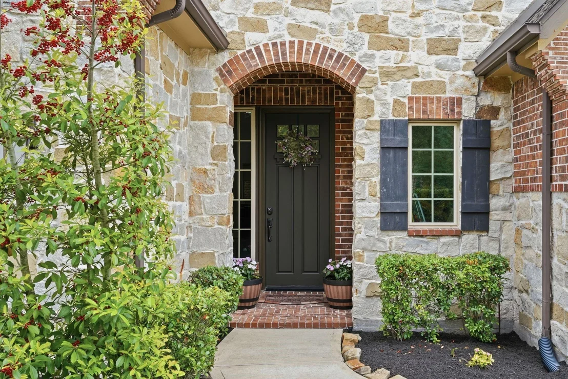 Photo of 111 N Winter Sunrise Circle