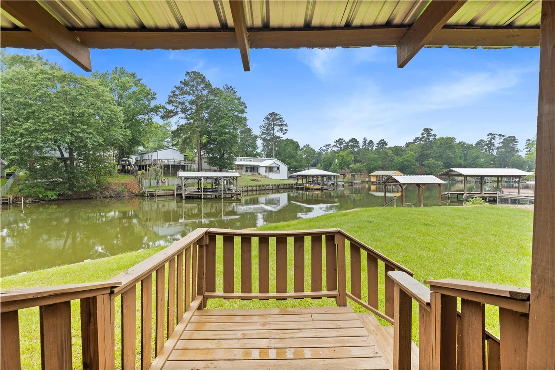 Photo of 460 Ridge Trail