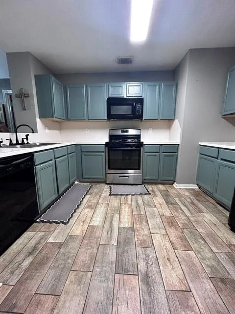 Photo of 600 Spruce Dr
