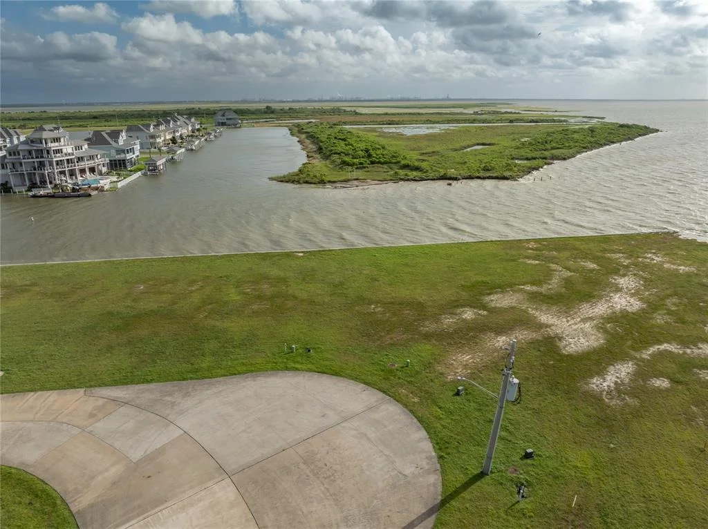 Photo of 53 Water Key