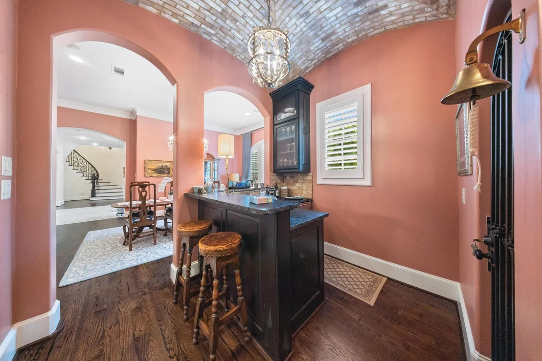 Photo of 21 Carolane Trail