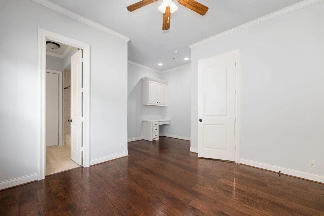 Photo of 6006 Valhalla Drive