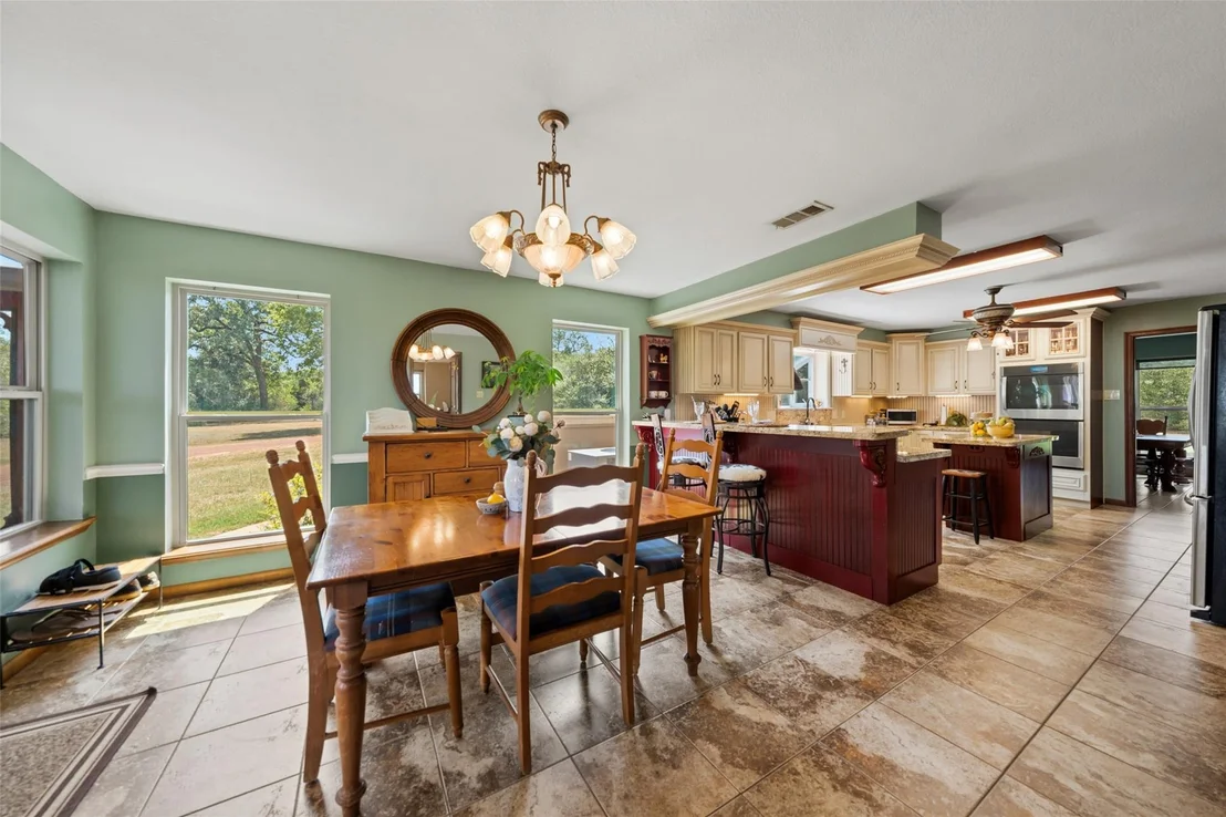 Photo of 25948 Nelson Road