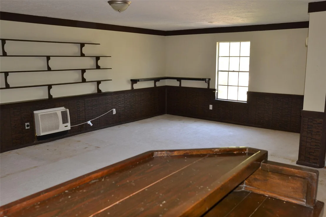 Photo of 1223 Longledge Drive
