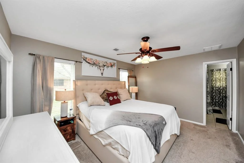 Photo of 2410 Lily Lane