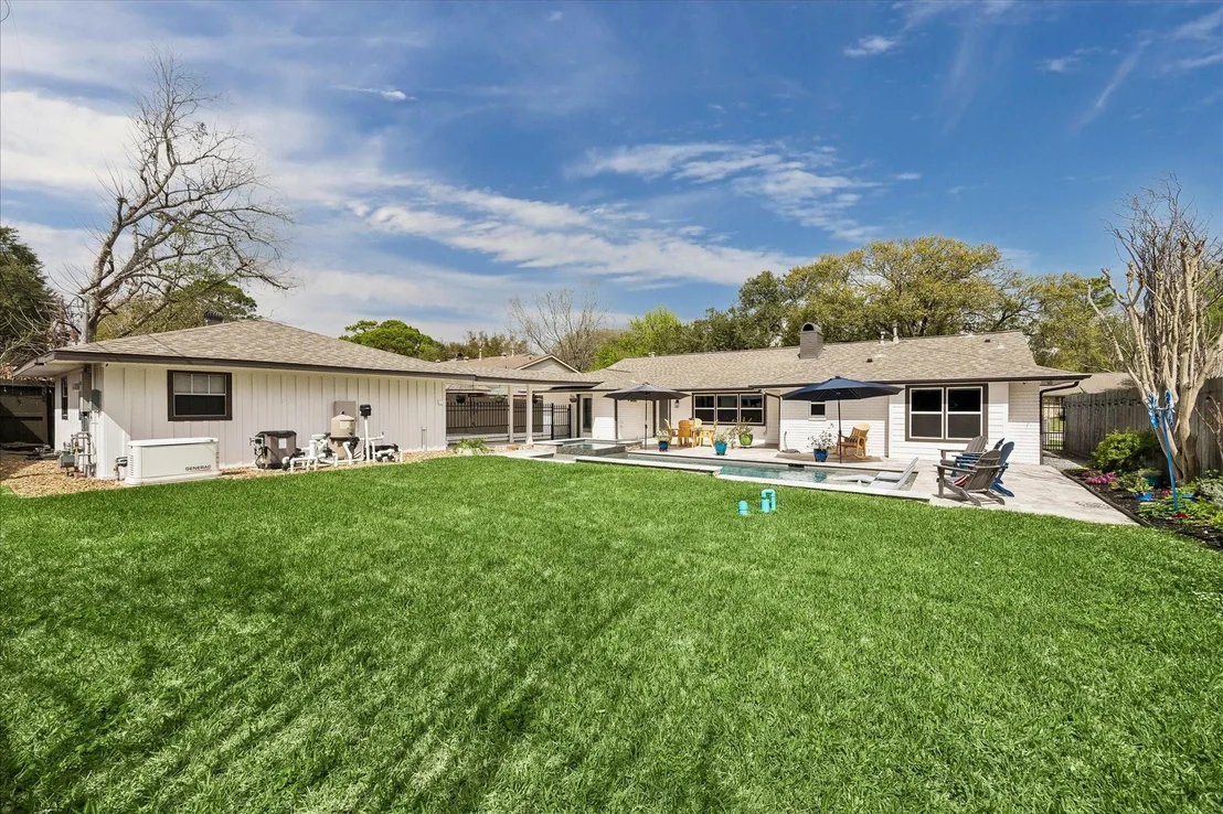 Photo of 10619 Bordley Drive