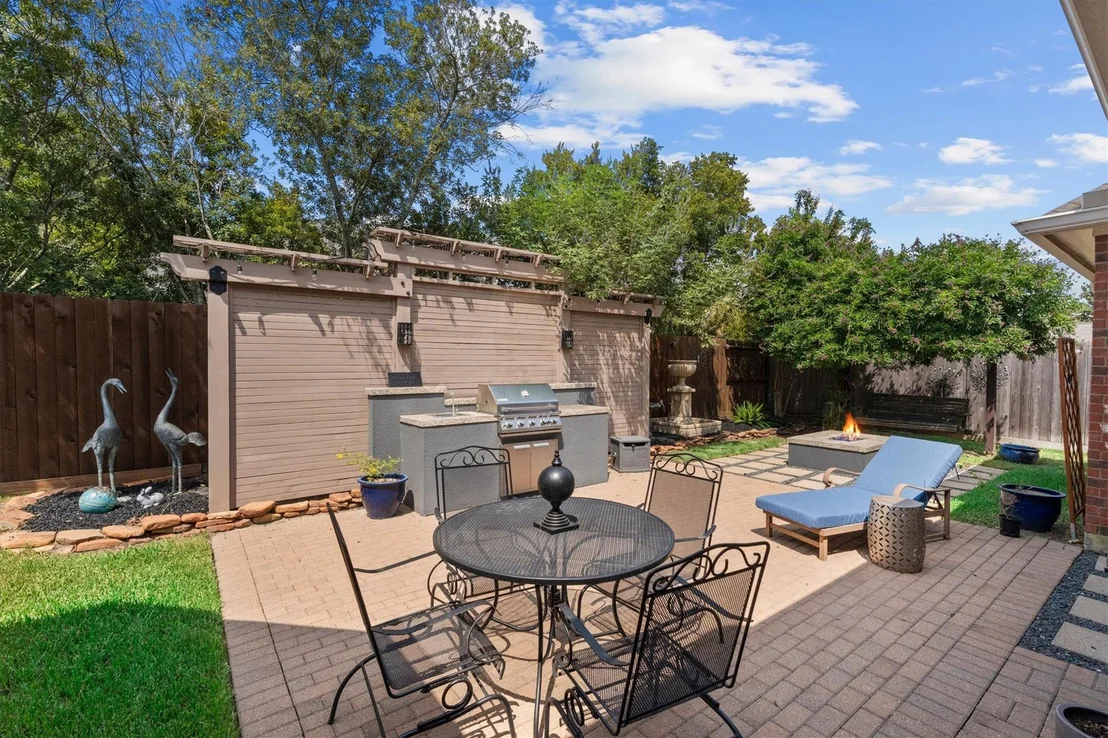Photo of 6818 Ashton Pines Lane