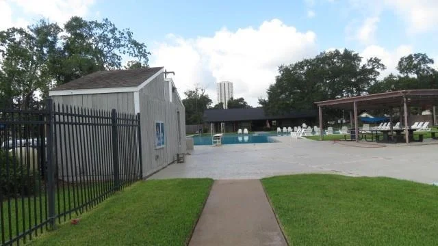 Photo of 831 Baronridge Drive