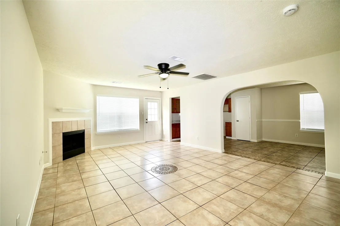 Photo of 6419 Halstead Meadows Cir
