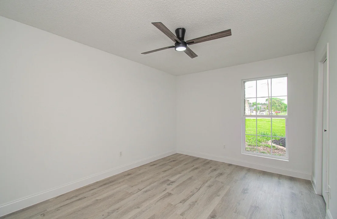 Photo of 114 Swiss Lane