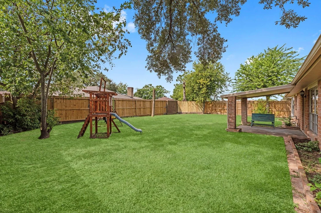 Photo of 9735 Kemp Forest Drive