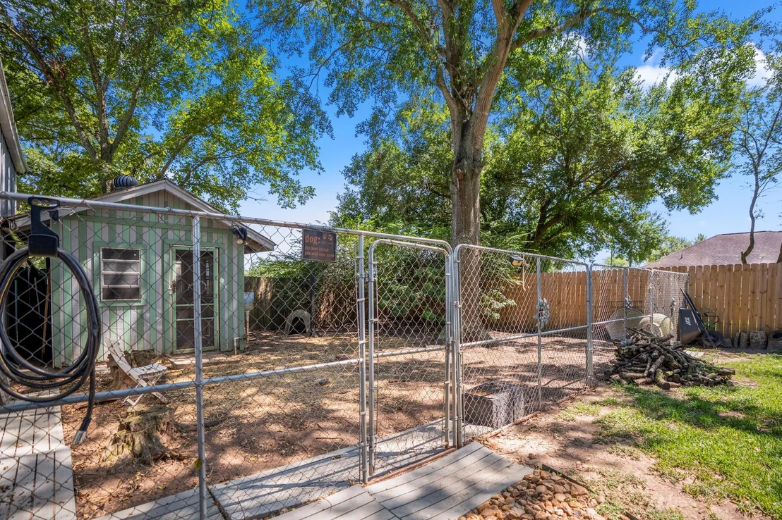 Photo of 2411 Orange Street