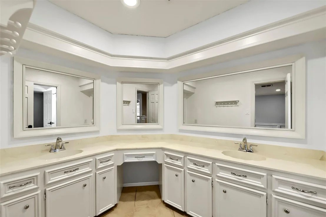 Photo of 11622 Manor Park Drive