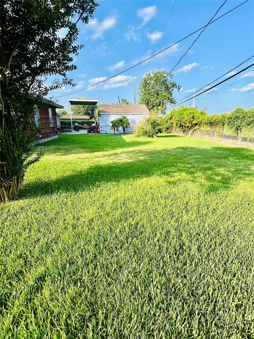 Photo of 12426 Ledger Lane