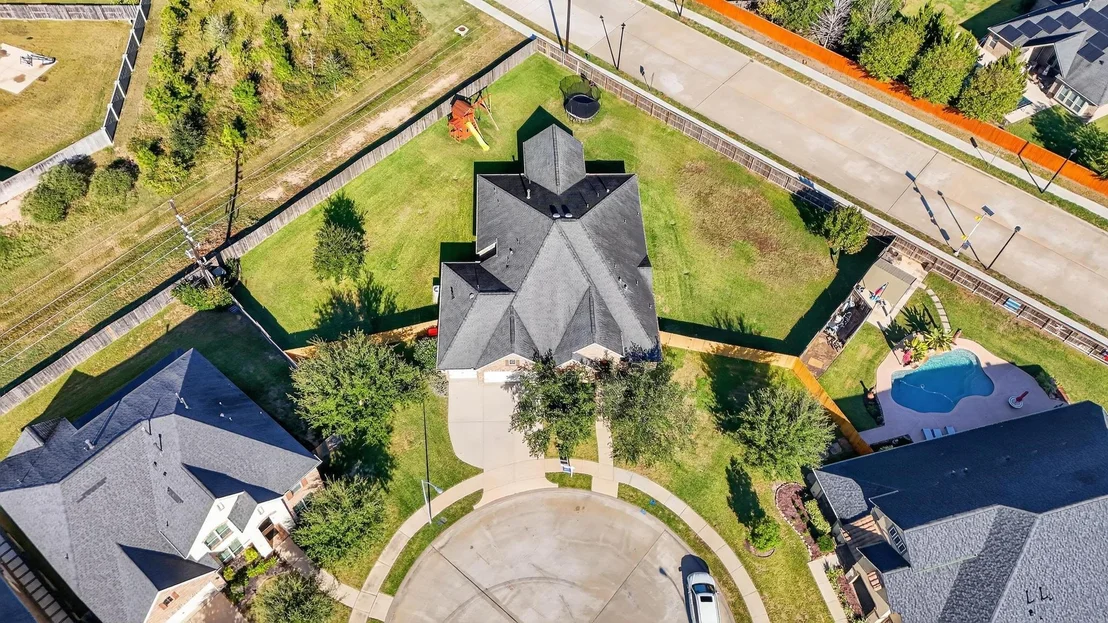 Photo of 2602 Walnut Crest Drive