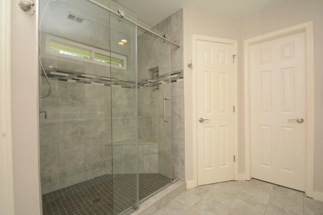 Photo of 2906 Shadowdale Drive
