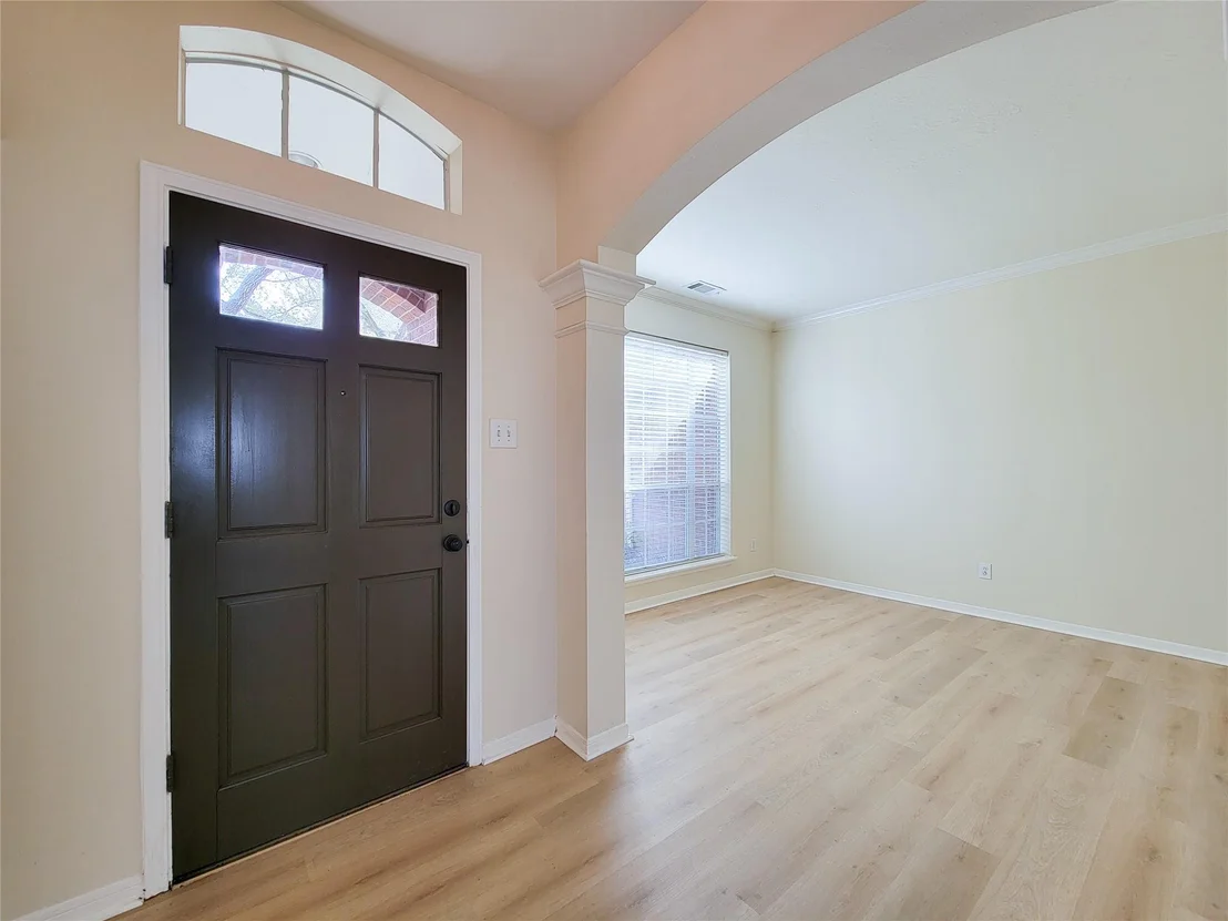 Photo of 17314 Winfield Square
