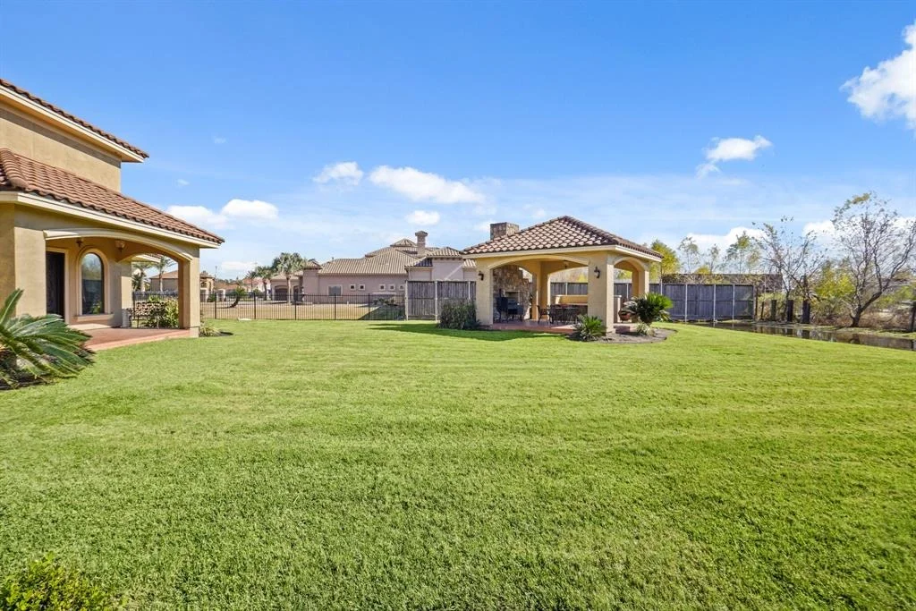 Photo of 16110 Rodale Drive