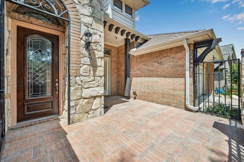 Photo of 7211 Spring Meadow Lane