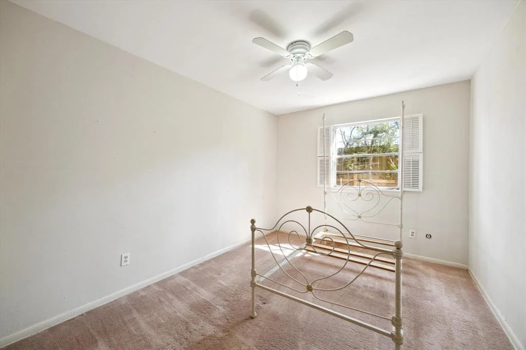Photo of 1031 Ridgeley Drive