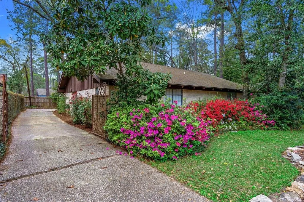 Photo of 308 Tanglewood Drive
