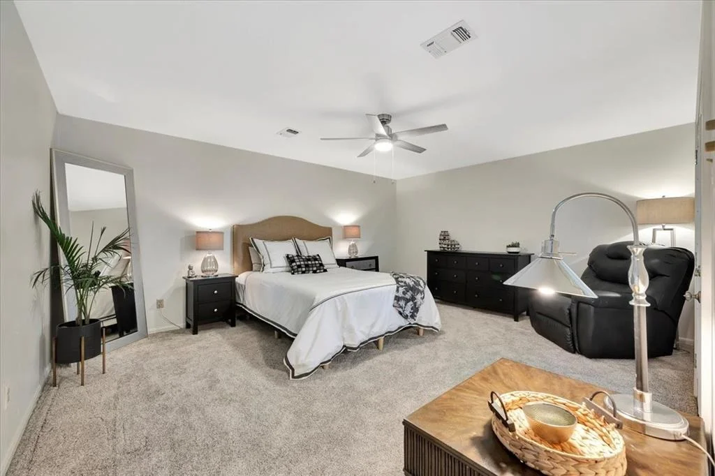 Photo of 15050 Pearhaven Drive
