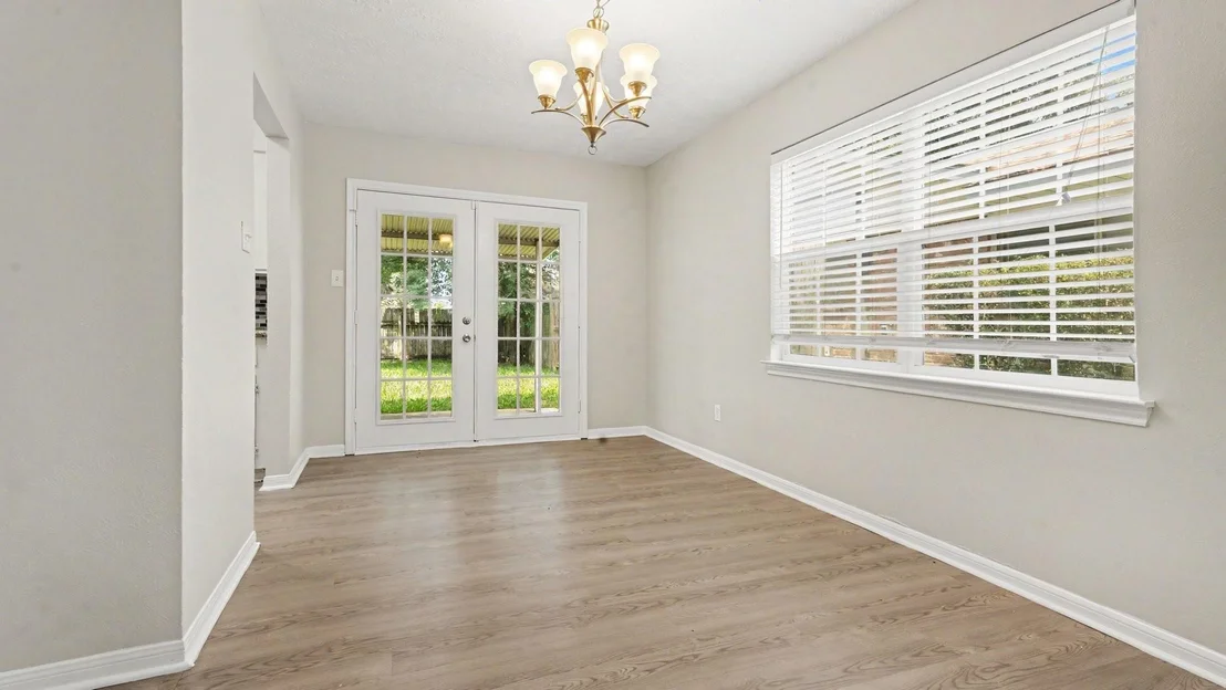 Photo of 28603 Islington Drive