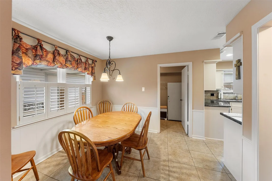 Photo of 6727 Sutter Park Lane