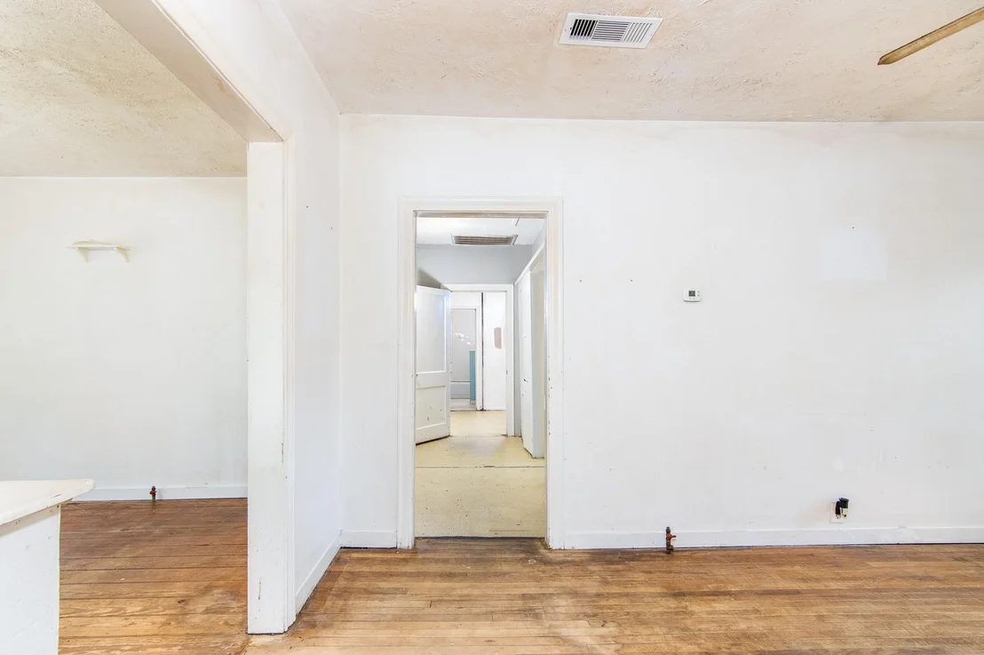 Photo of 1004 Barbara Street