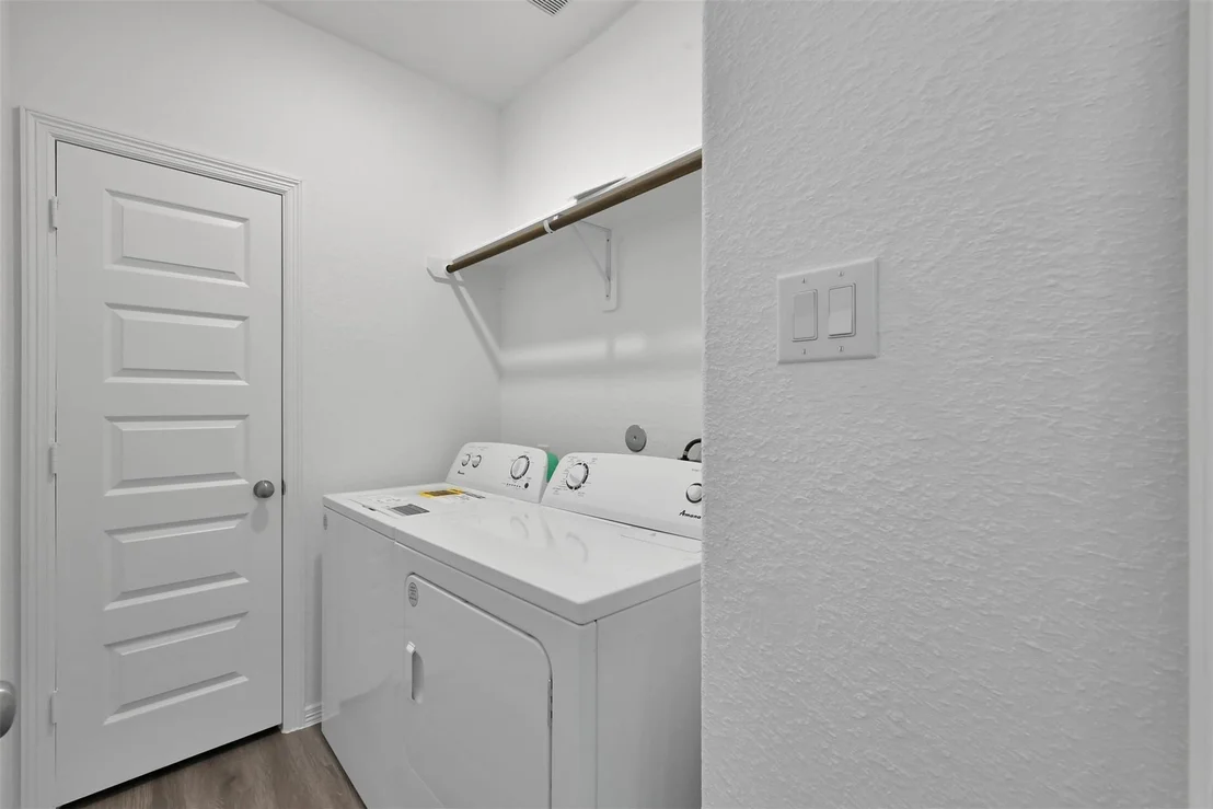 Photo of 16564 Moss Lane