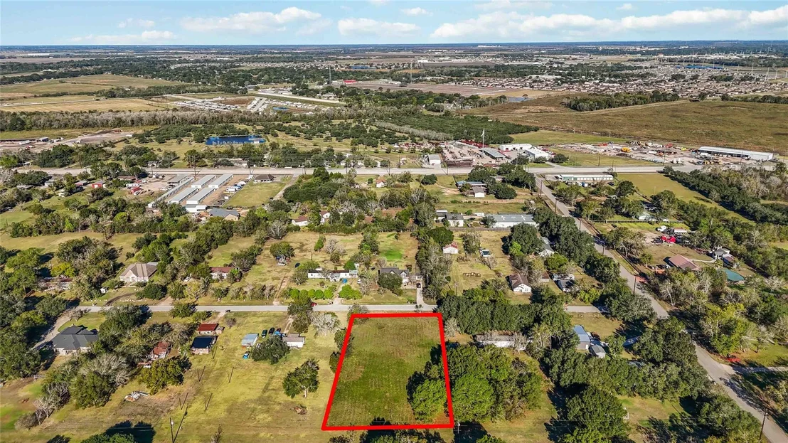 Photo of 5611 Mockingbird Lane