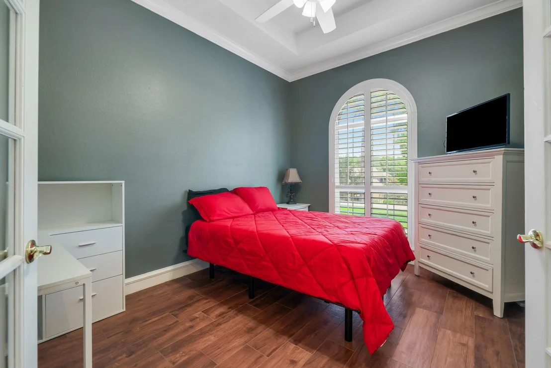 Photo of 601 Lake Grove Drive