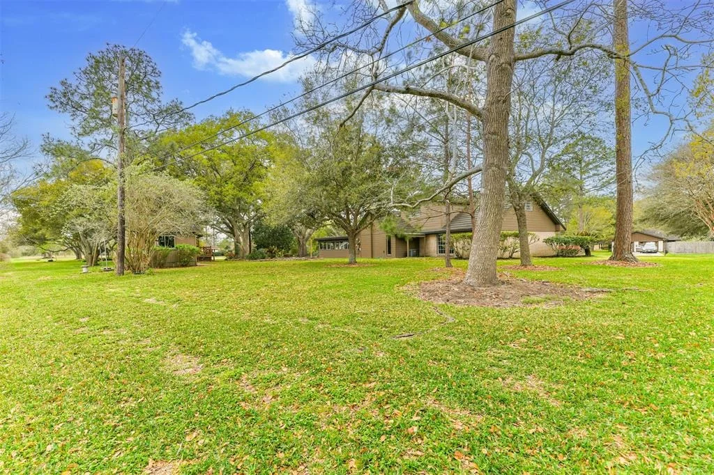 Photo of 407 Karlis Drive