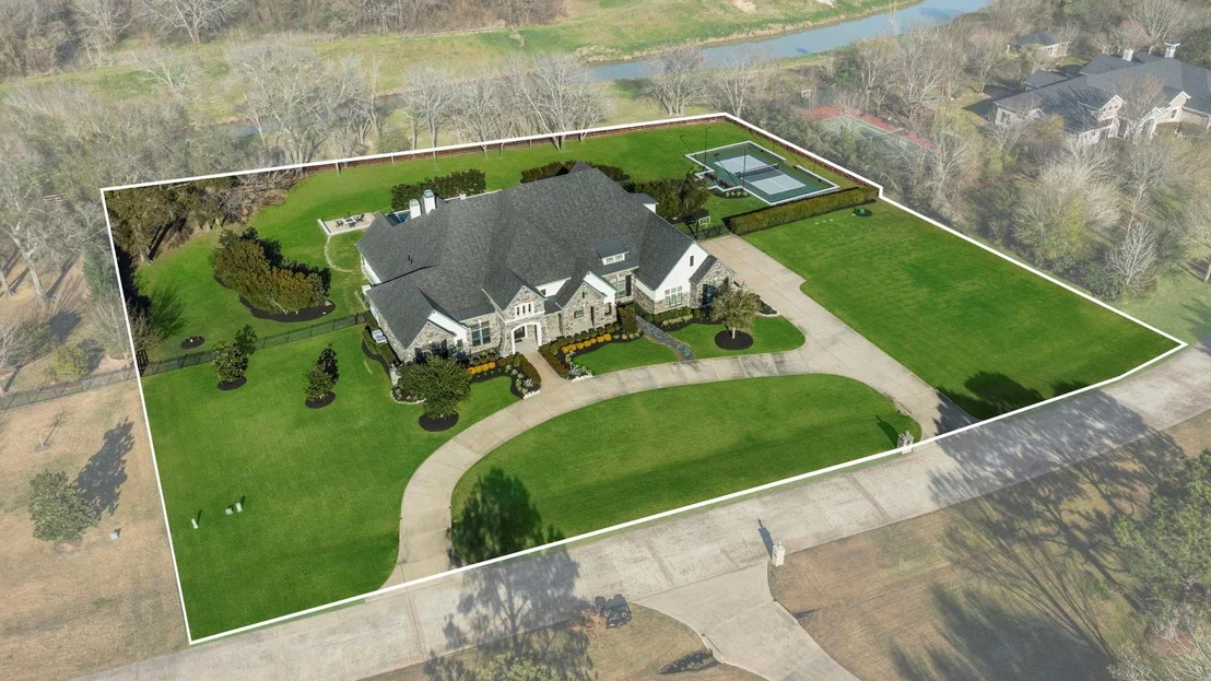 Photo of 3235 Ginter Lane