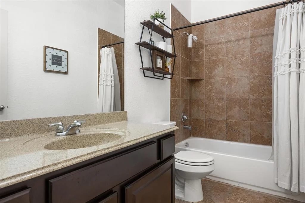 Photo of 838 Manhattan
