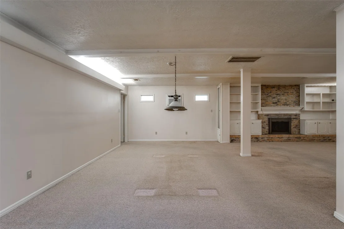 Photo of 1107 Pear Tree Lane