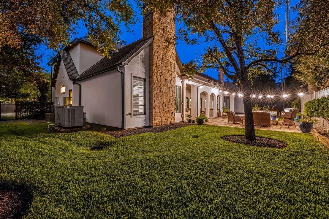 Photo of 21 Carolane Trail