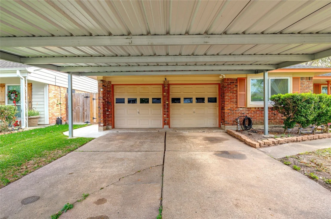 Photo of 2409 Raspberry Lane