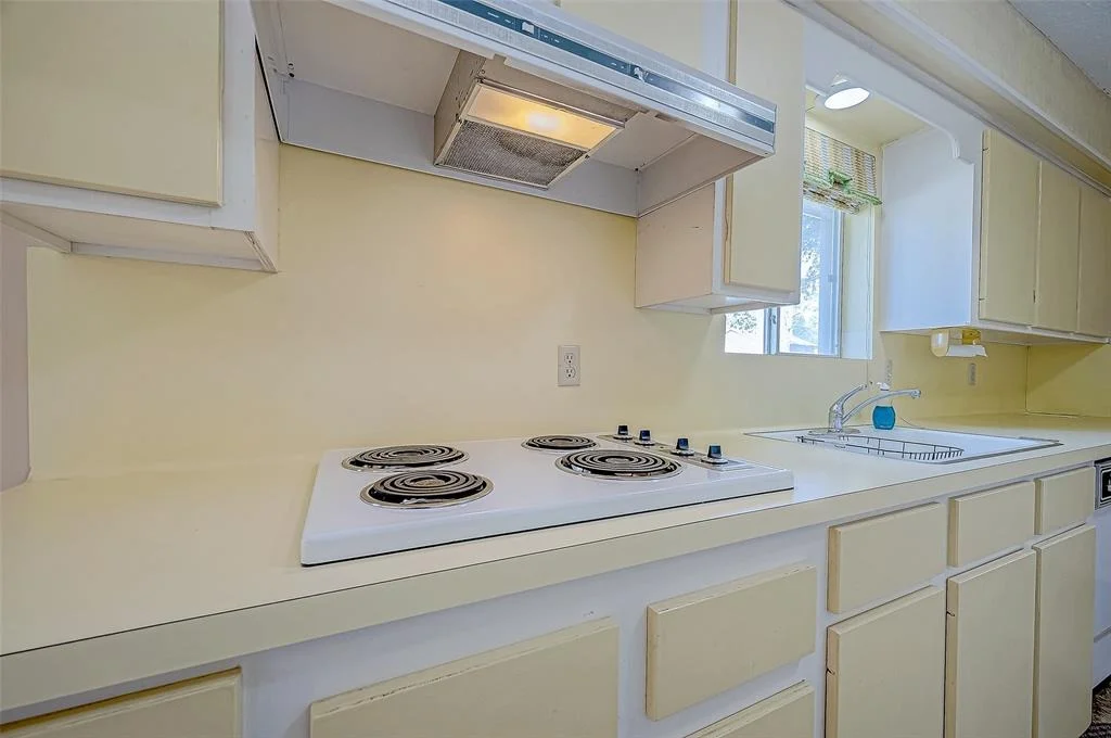 Photo of 5927 Pinewilde Drive