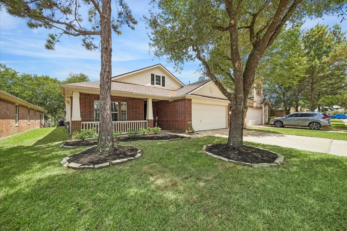 Photo of 4527 Kenya Manor
