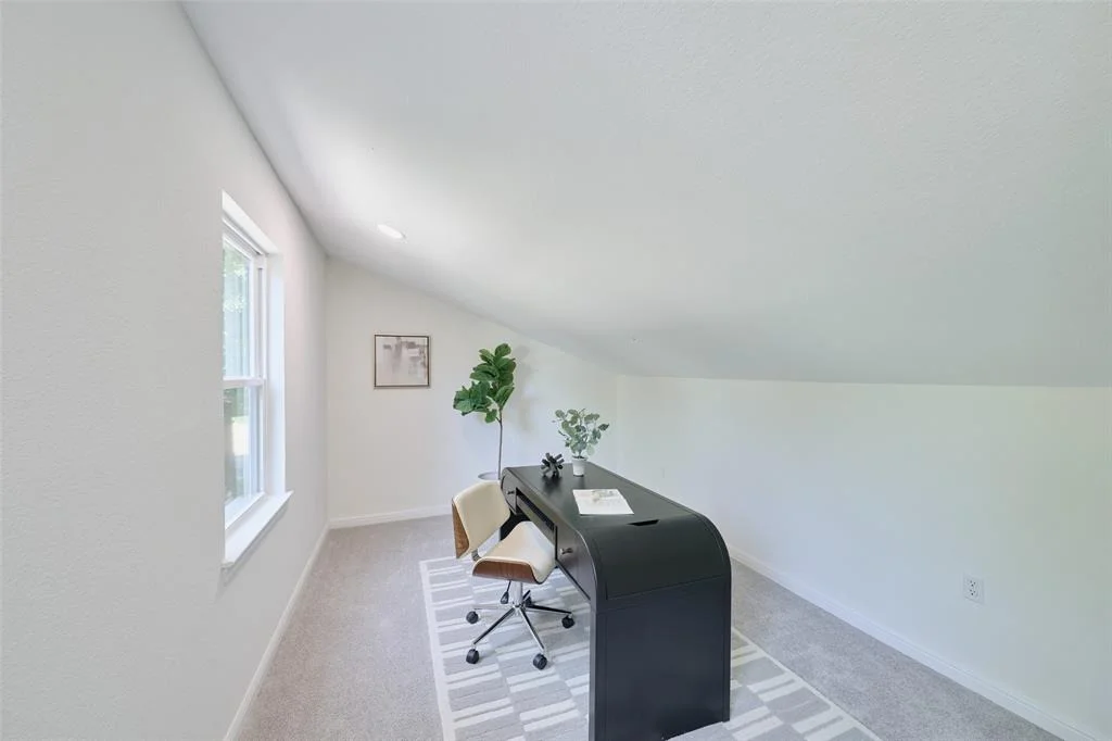 Photo of 2514 Blackjack Oak Place