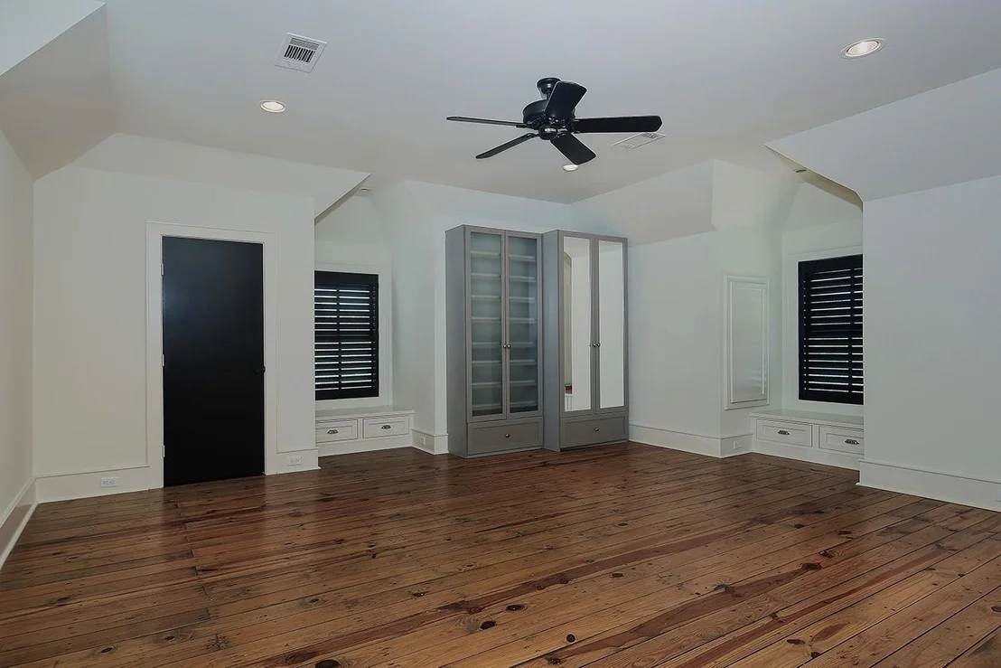 Photo of 30 East Bay Boulevard