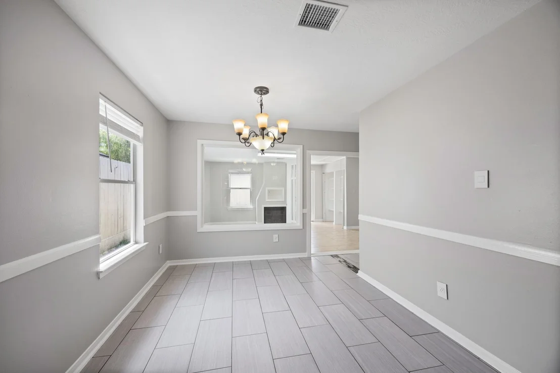 Photo of 18903 S Wimbledon Drive