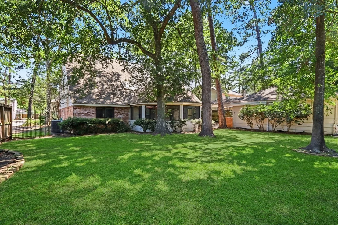 Photo of 5918 Pine Arbor Drive