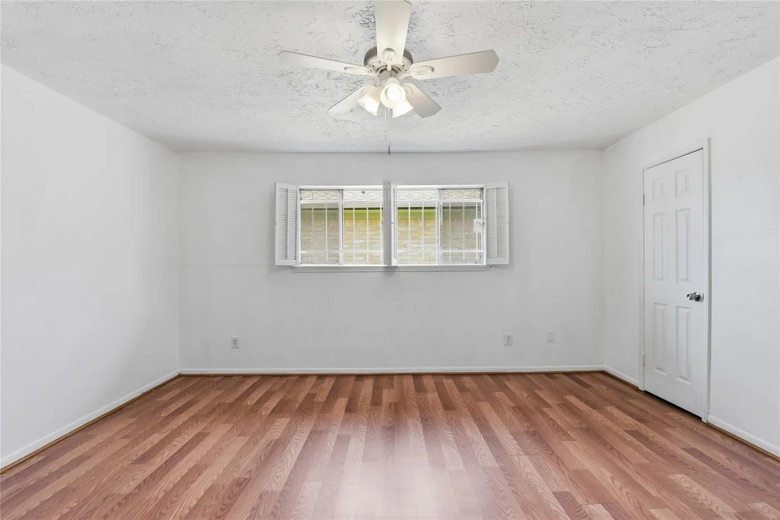 Photo of 9211 Benning Drive