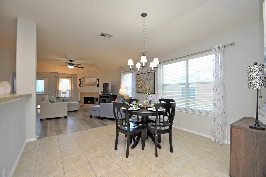 Photo of 5806 Spring Sunrise Drive