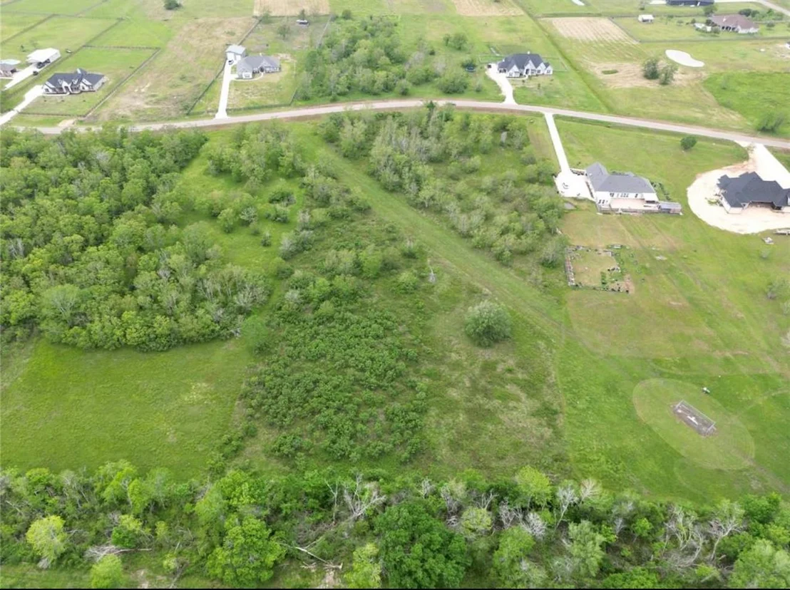 Photo of 22603 Chenango Lake Dr
