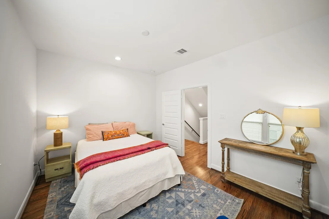 Photo of 2709 Clinton Drive