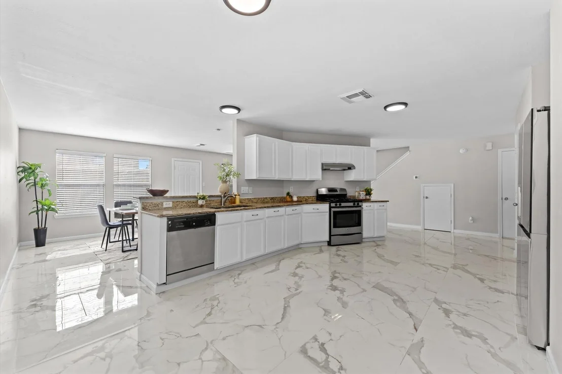 Photo of 16102 Mesa Boulevard
